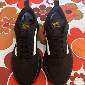 VANS UltraRange Exo Black